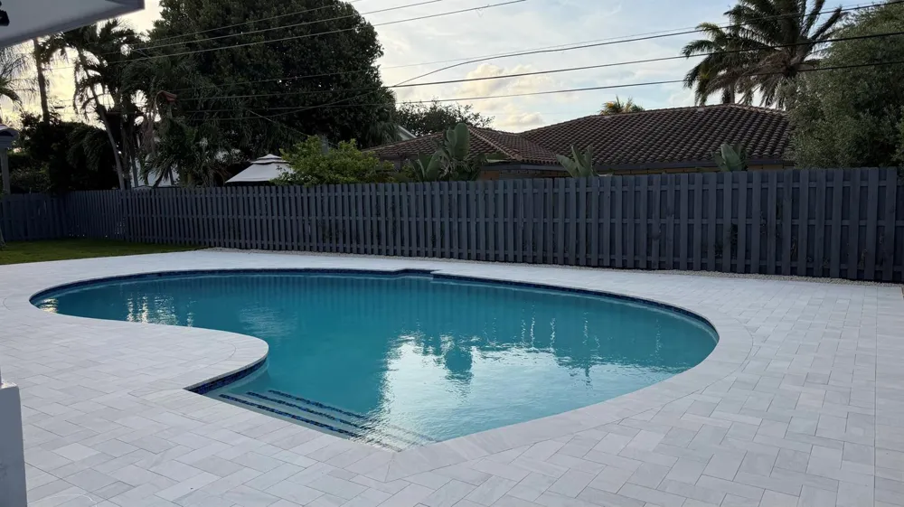 2521 NE 45th Street Lighthouse Point, FL 33064