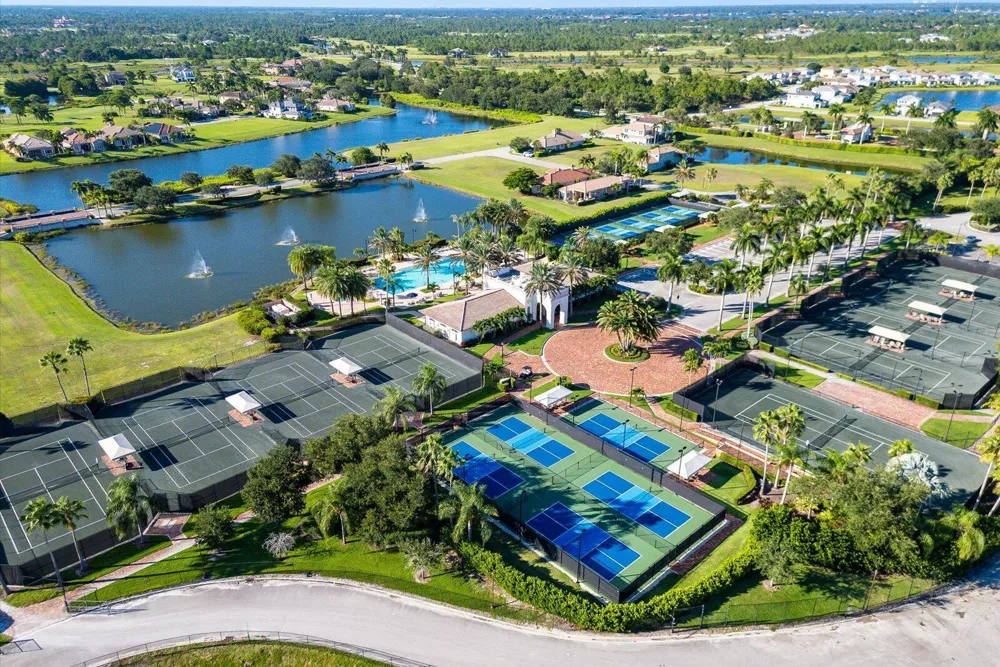 145 SE Bella Strano Port St. Lucie, FL 34984