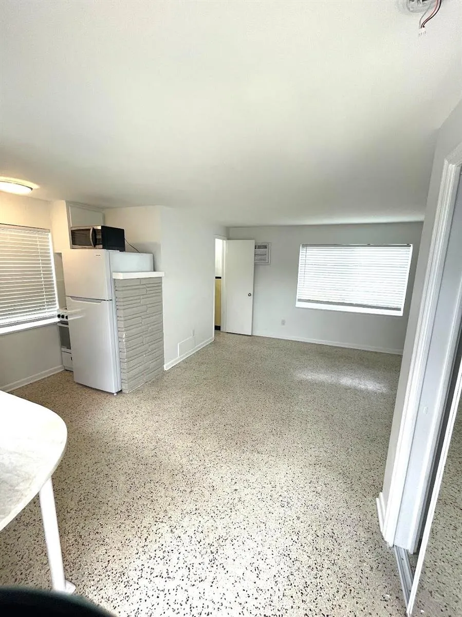1216 Cabana Road #5 Singer Island, FL 33404