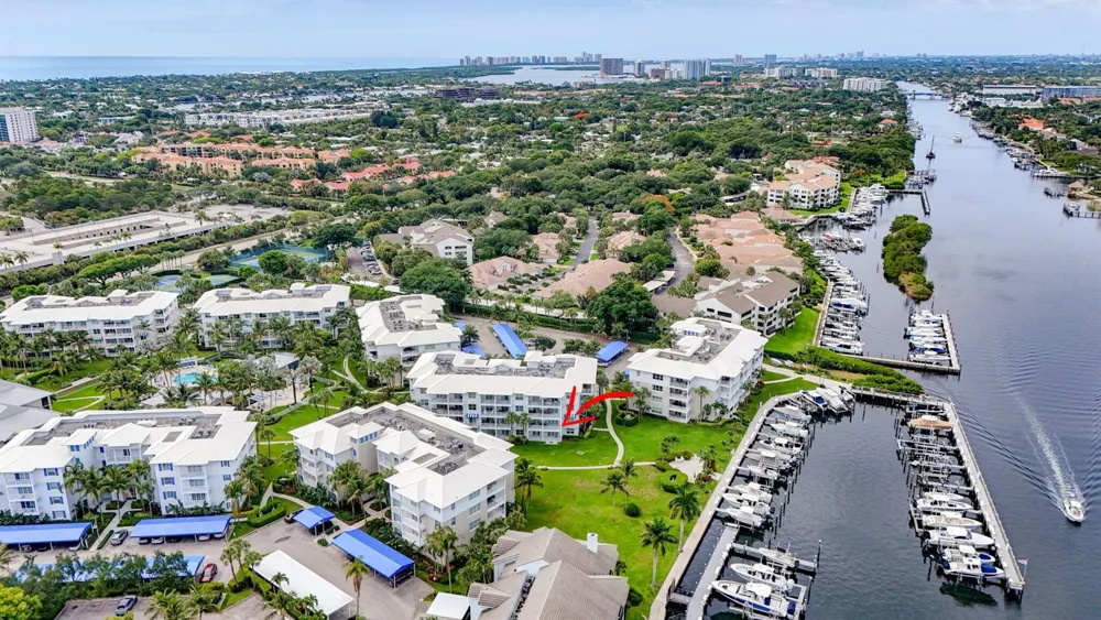 712 Bay Colony Drive S Juno Beach, FL 33408