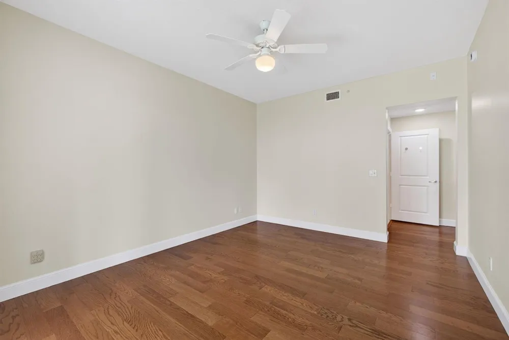 712 Bay Colony Drive S Juno Beach, FL 33408