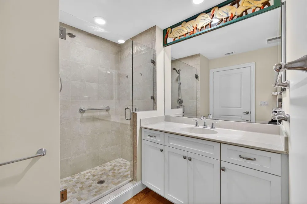 712 Bay Colony Drive S Juno Beach, FL 33408
