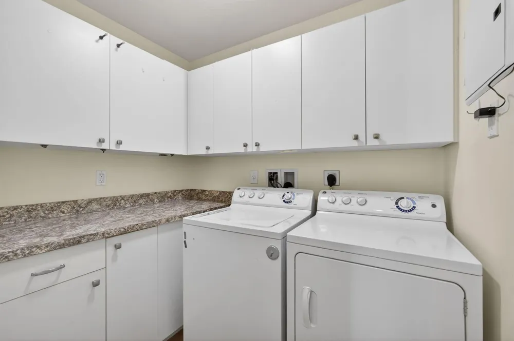 712 Bay Colony Drive S Juno Beach, FL 33408