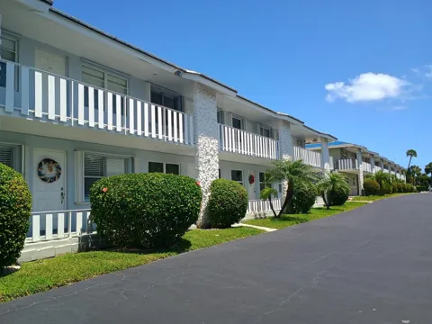 5520 Ocean Boulevard #109