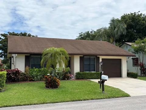 6285 Tall Cypress Circle