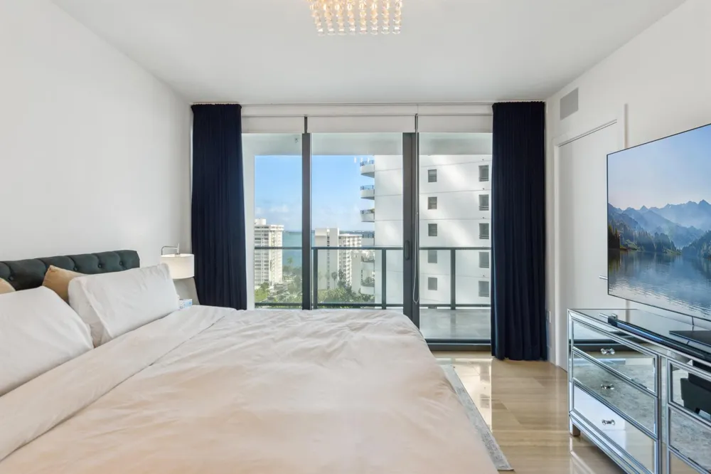 1451 Brickell Avenue #1202 Miami, FL 33131