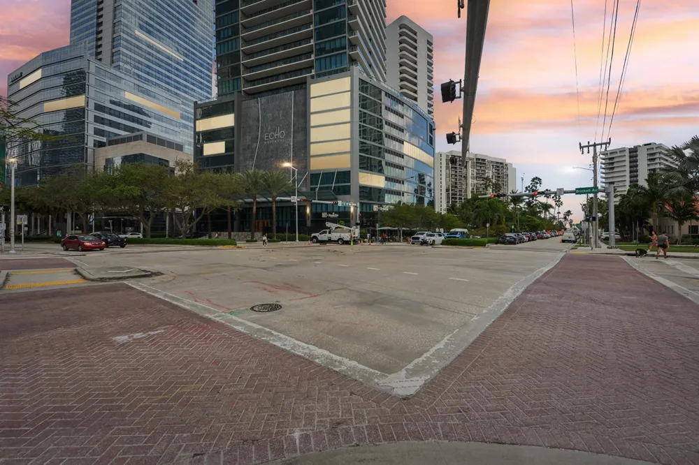 1451 Brickell Avenue #1202 Miami, FL 33131