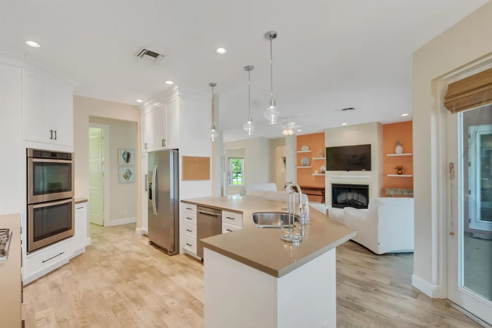 470 Pittman Avenue Vero Beach, FL 32968