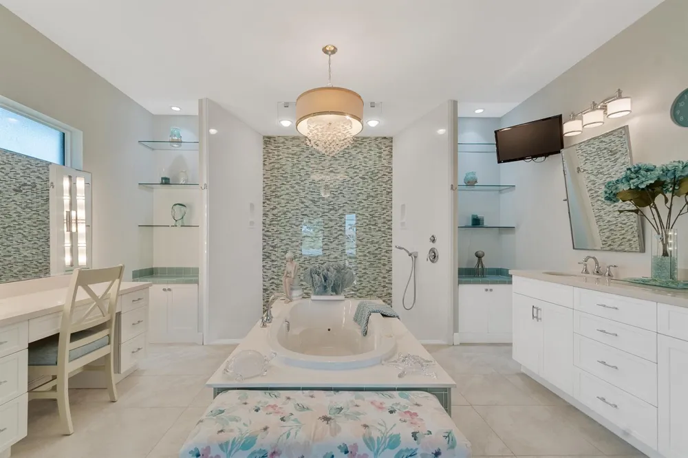 470 Pittman Avenue Vero Beach, FL 32968