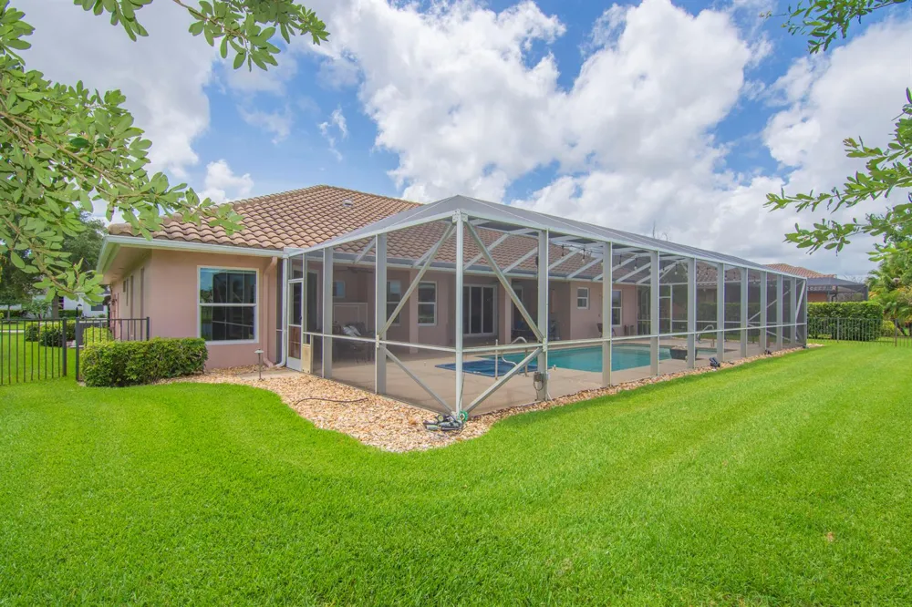 470 Pittman Avenue Vero Beach, FL 32968