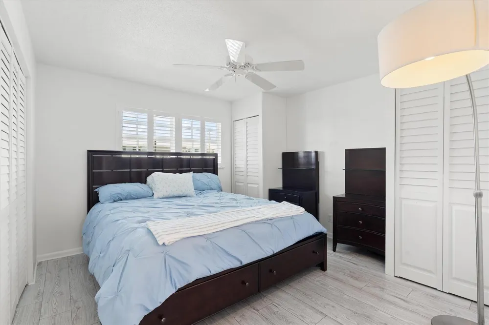 117 Lehane Terrace #210 North Palm Beach, FL 33408