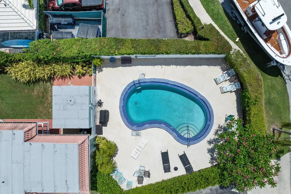 117 Lehane Terrace #210 North Palm Beach, FL 33408