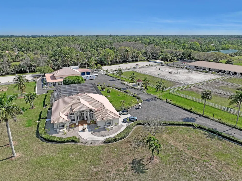 34263406 Hanover Circle Loxahatchee, FL 33470