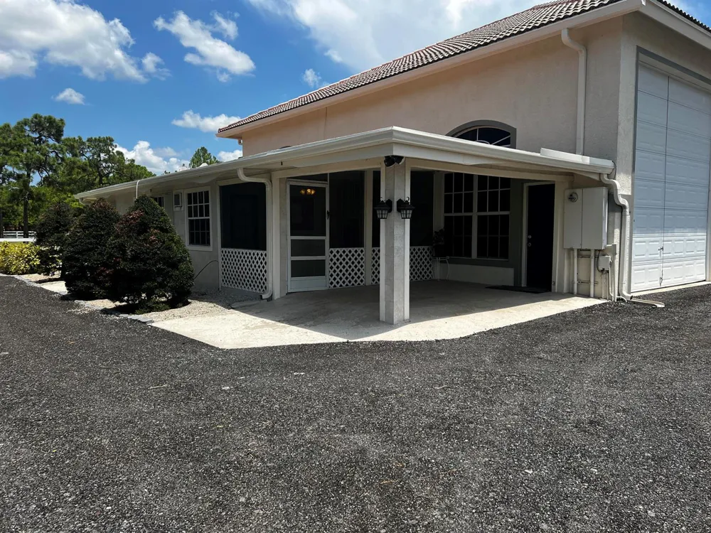 34263406 Hanover Circle Loxahatchee, FL 33470