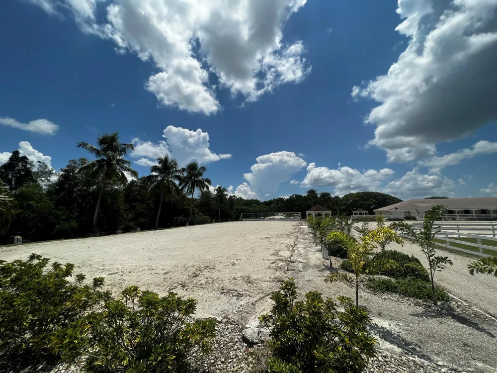 34263406 Hanover Circle Loxahatchee, FL 33470