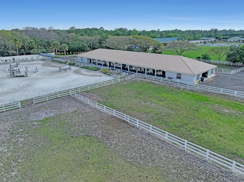 34263406 Hanover Circle Loxahatchee, FL 33470