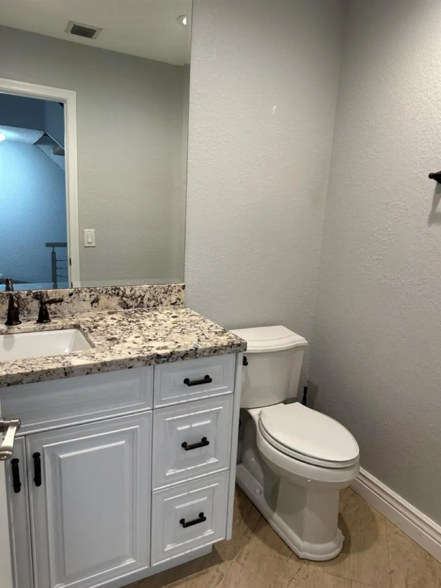 4230 Ocean Drive Hollywood, FL 33019