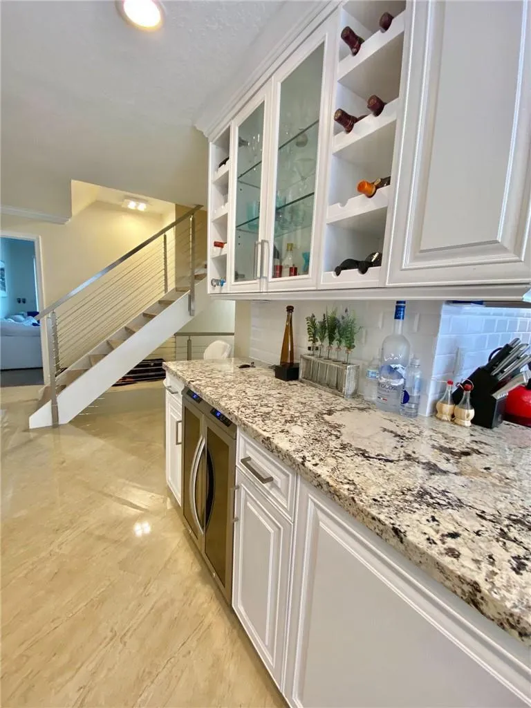 4230 Ocean Drive Hollywood, FL 33019