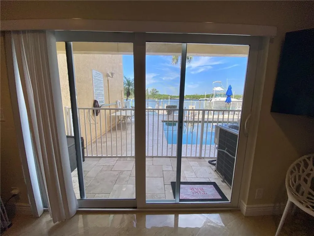4230 Ocean Drive Hollywood, FL 33019