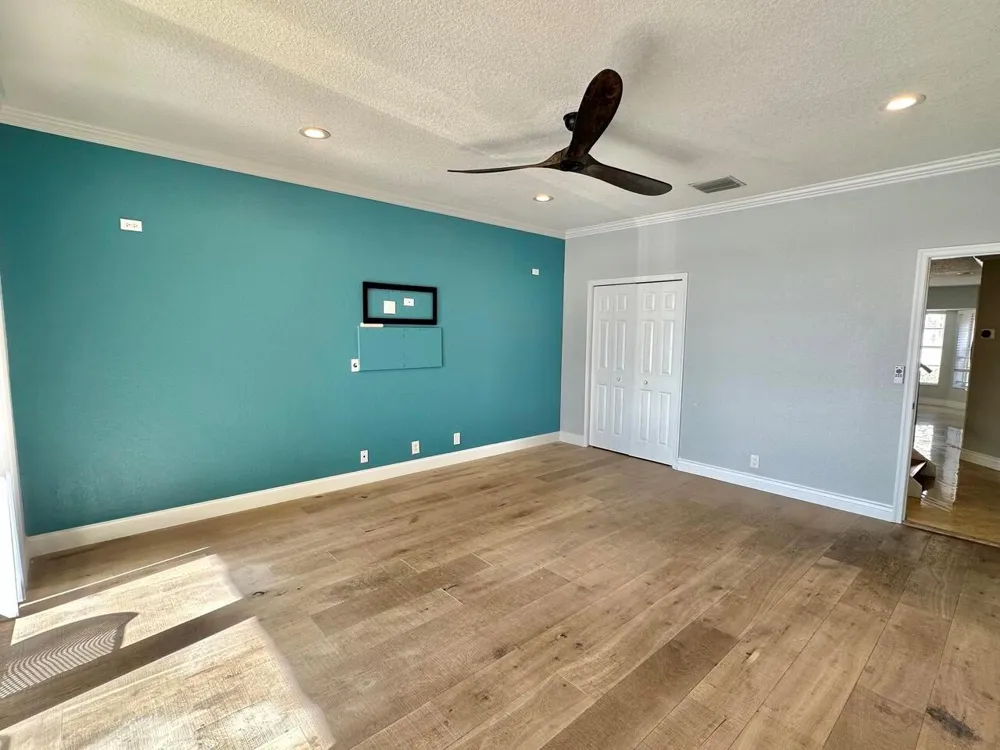 4230 Ocean Drive Hollywood, FL 33019