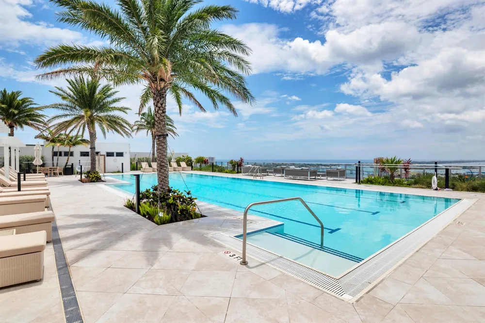 220 Lake Shore Drive #1809 Lake Park, FL 33403
