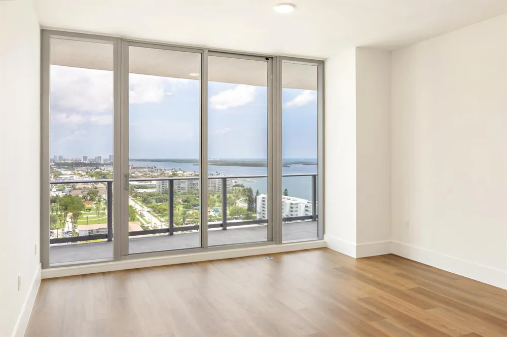 220 Lake Shore Drive #1809 Lake Park, FL 33403
