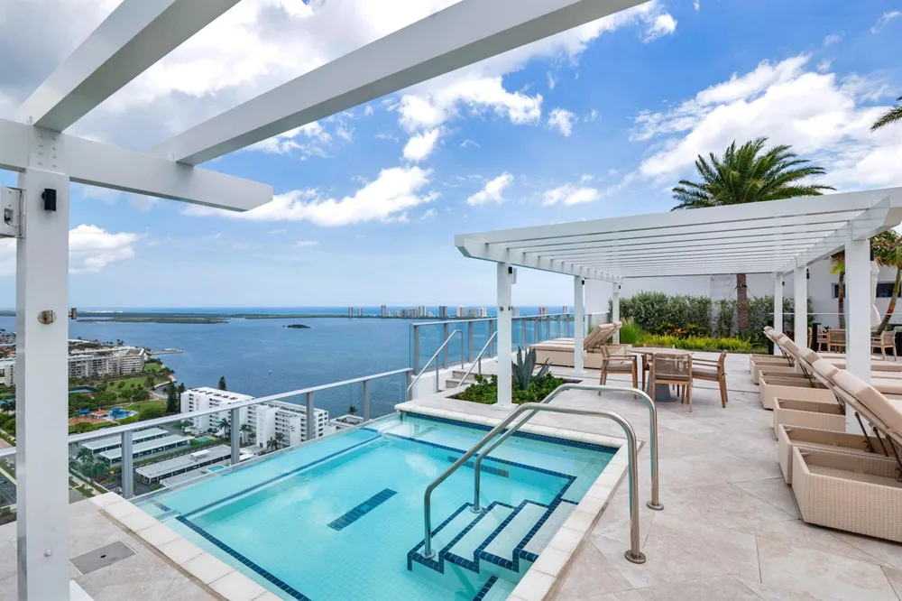 220 Lake Shore Drive #1809 Lake Park, FL 33403