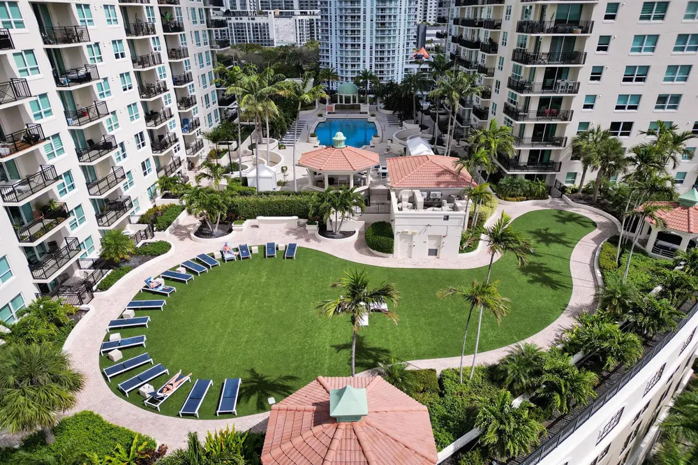 600 W Las Olas Boulevard #1803s Fort Lauderdale, FL 33312