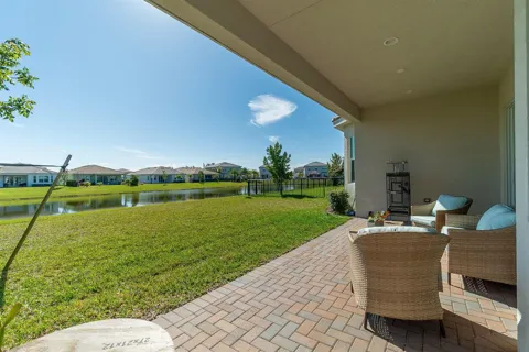 4644 Citron Way