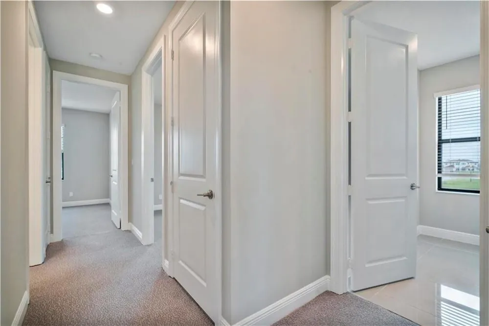 12135 E Baypoint Circle Parkland, FL 33076