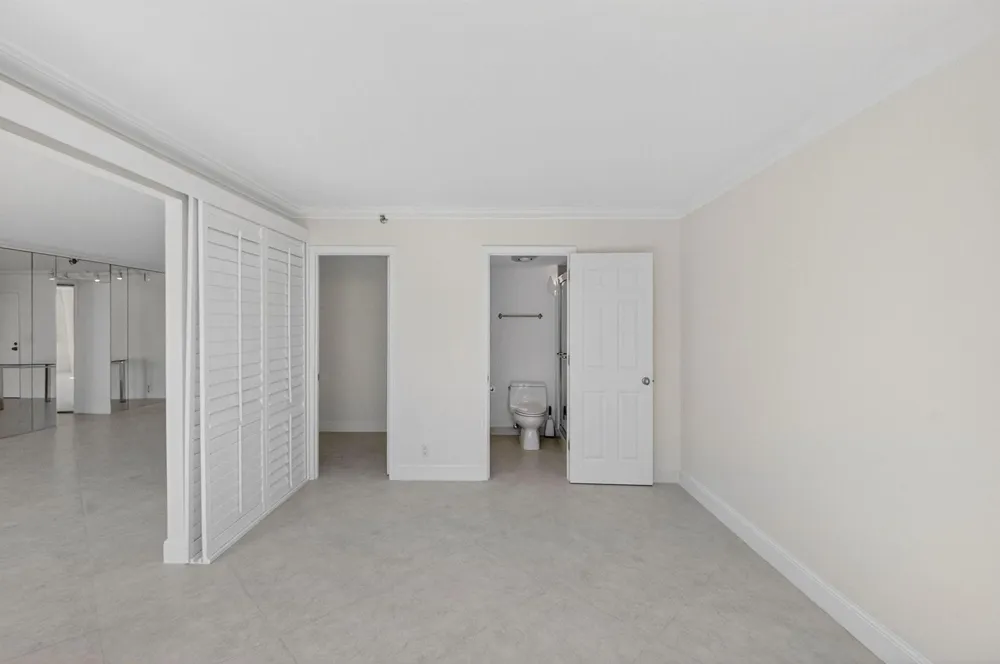 4505 S Ocean Boulevard #805 Highland Beach, FL 33487
