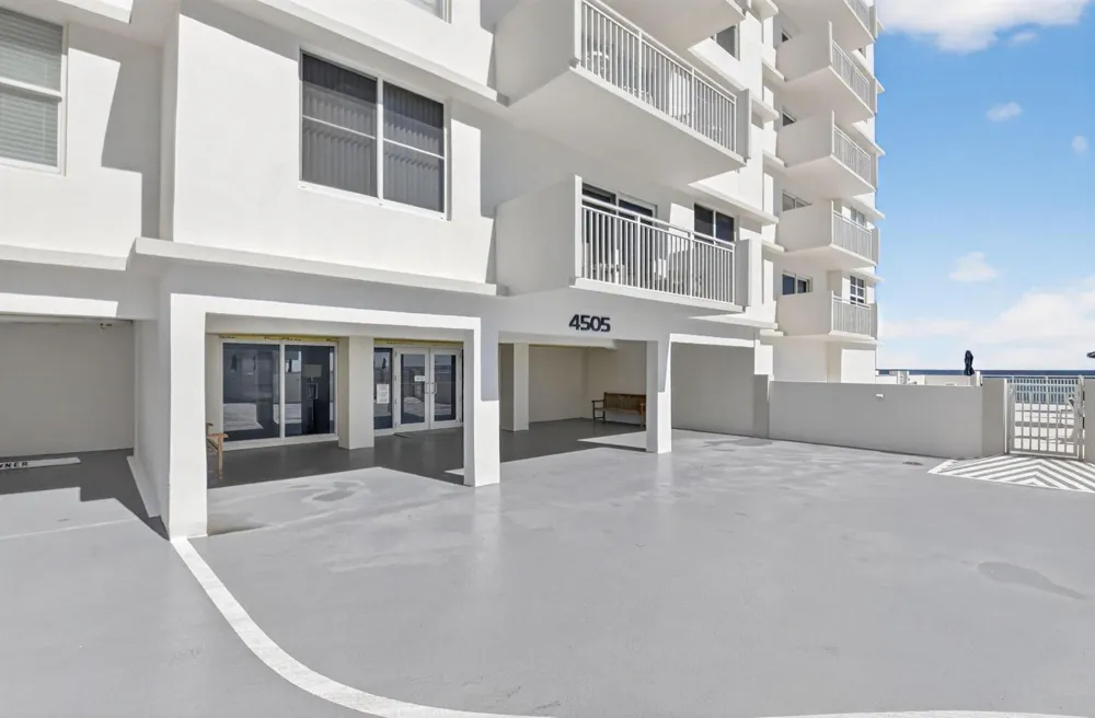 4505 S Ocean Boulevard #805 Highland Beach, FL 33487