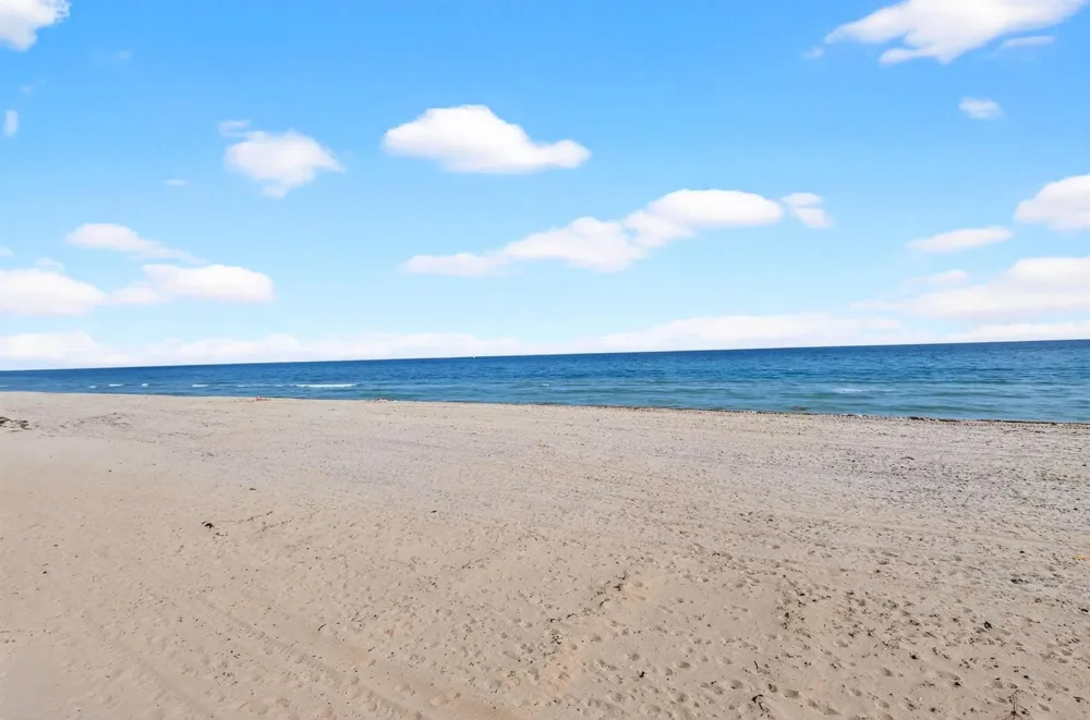 4505 S Ocean Boulevard #805 Highland Beach, FL 33487