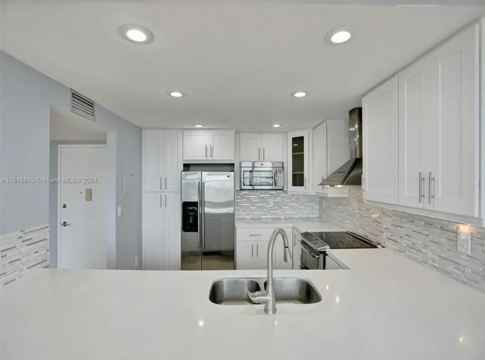 11930 Bayshore Drive #601 North Miami, FL 33181