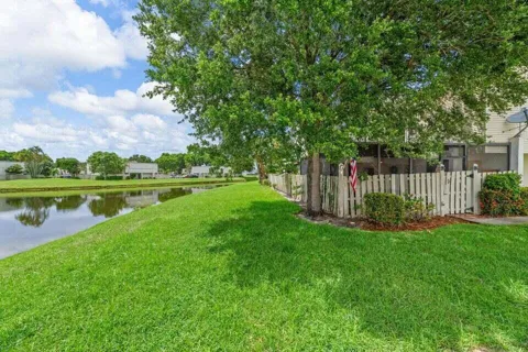 1608 Shaker Circle