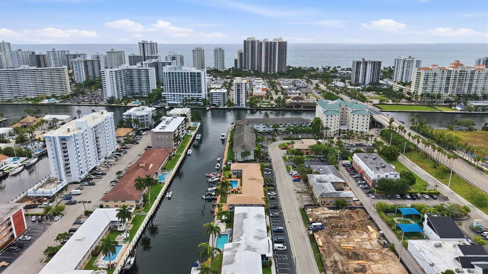 2881 NE 32nd Street #118 Fort Lauderdale, FL 33306