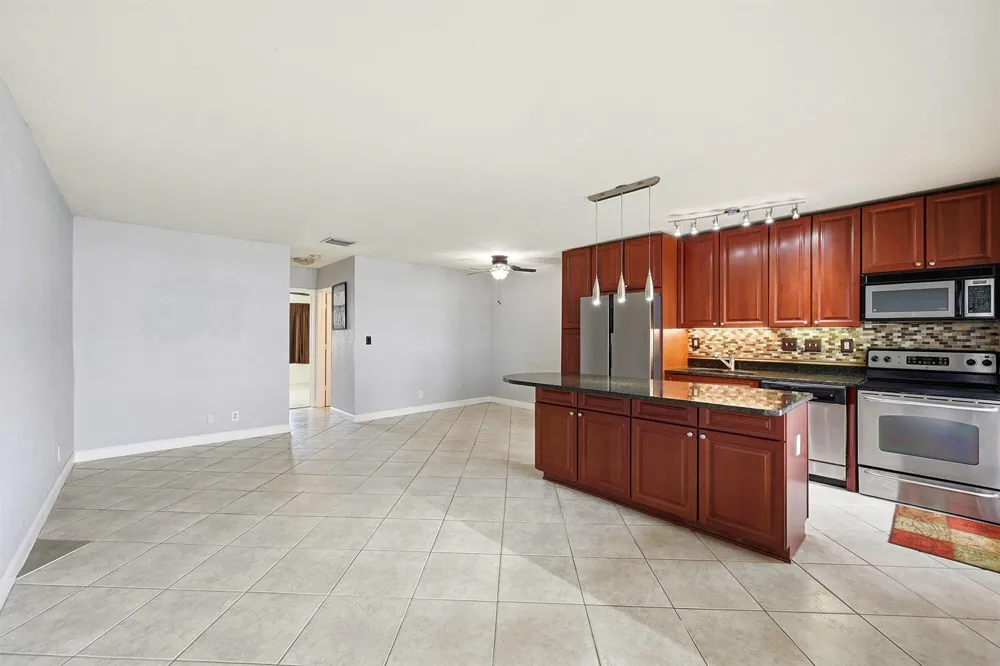 2881 NE 32nd Street #118 Fort Lauderdale, FL 33306
