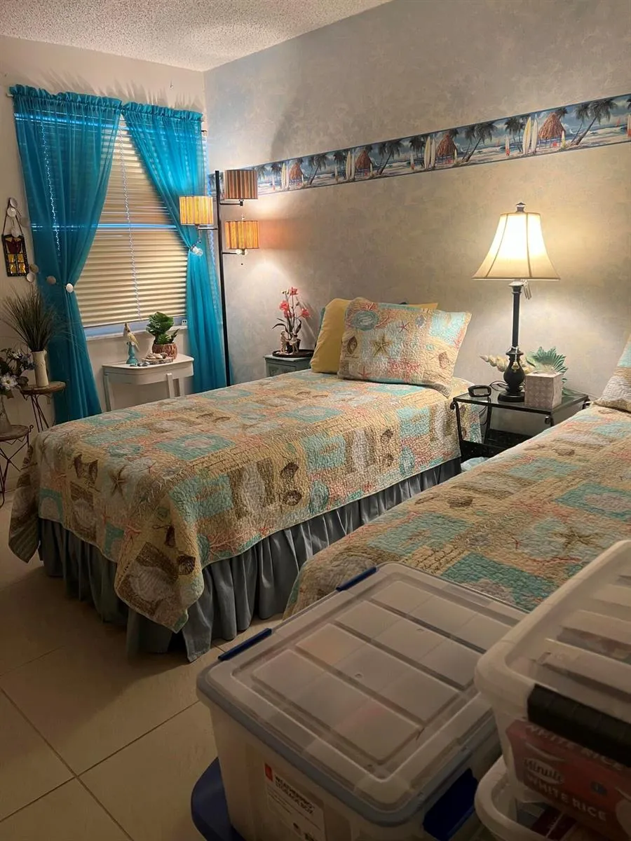 506 Davis Road #78 Palm Springs, FL 33461