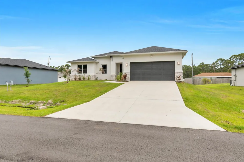 544 Higgs Avenue NW Palm Bay, FL 32907