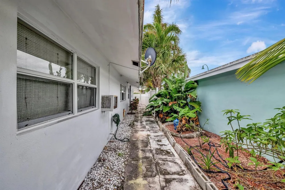 4548 Ocean #3 Lauderdale By The Sea, FL 33313