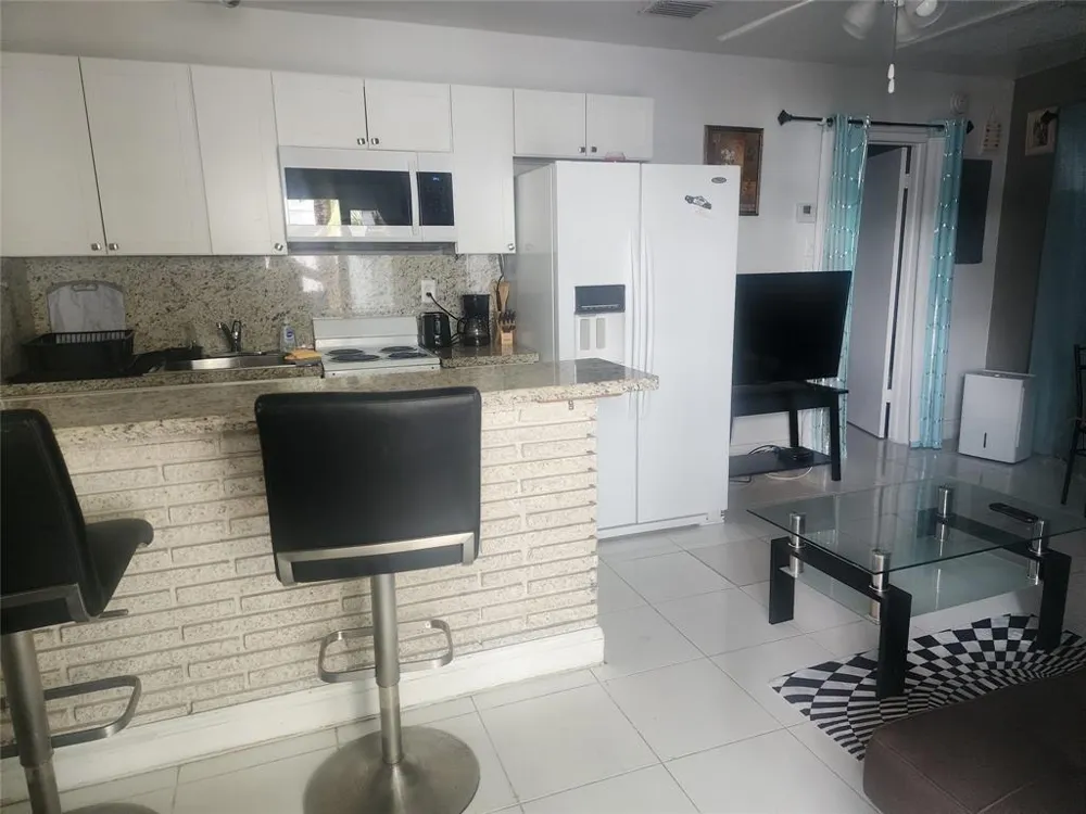 4548 Ocean #3 Lauderdale By The Sea, FL 33313