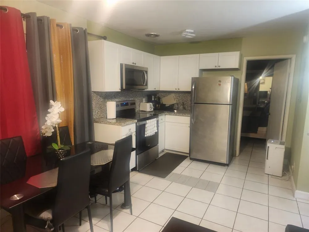 4548 Ocean #3 Lauderdale By The Sea, FL 33313