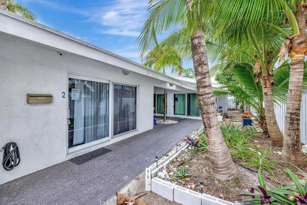 4548 Ocean #3 Lauderdale By The Sea, FL 33313