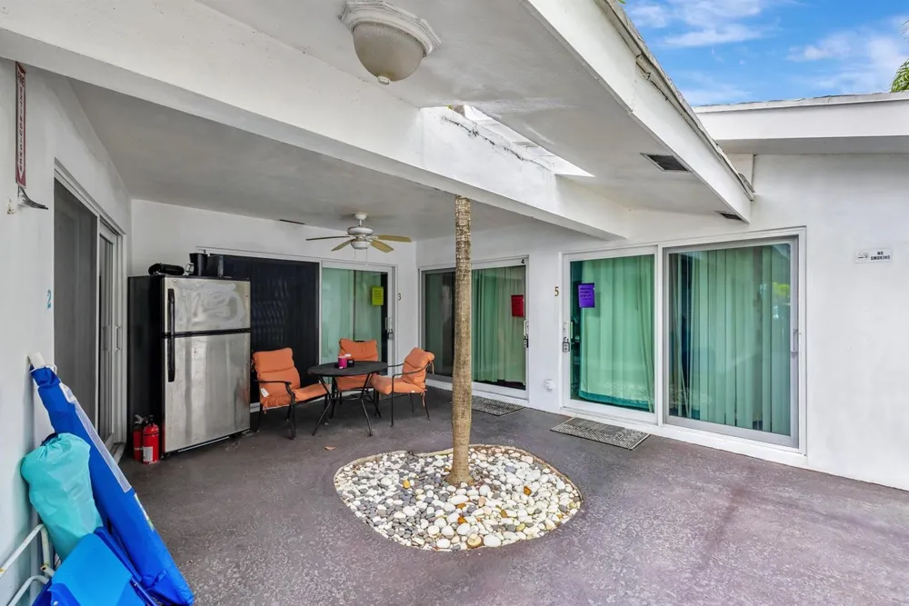 4548 Ocean #3 Lauderdale By The Sea, FL 33313