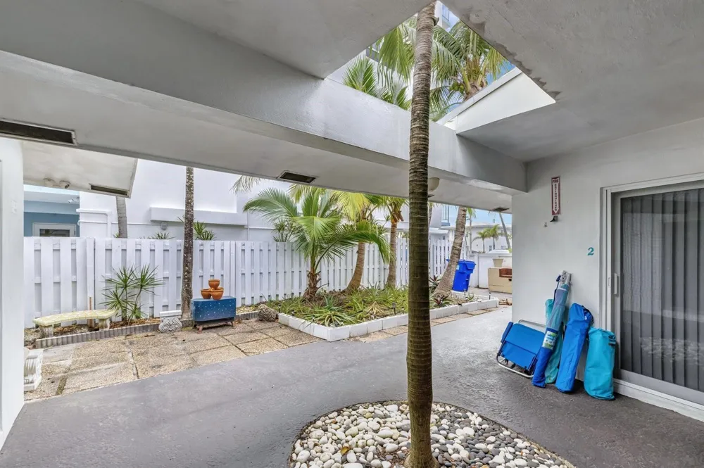 4548 Ocean #3 Lauderdale By The Sea, FL 33313