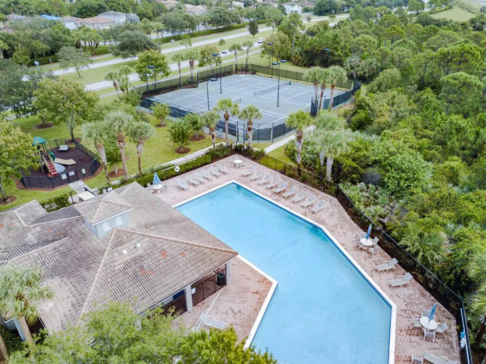 356 SE Bloxham Way Stuart, FL 34997