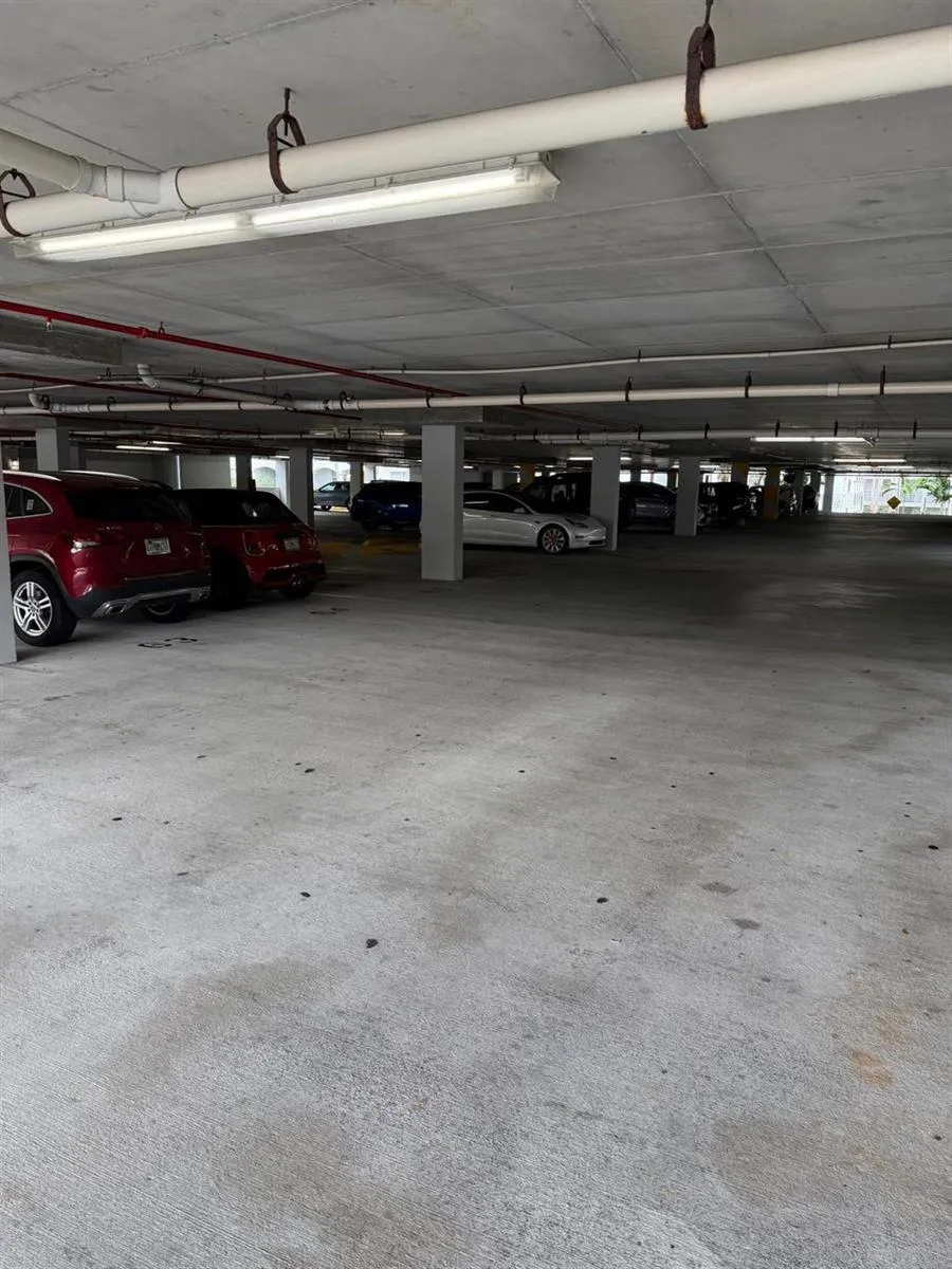 3225 NE 184th Street #10303 Aventura, FL 33160