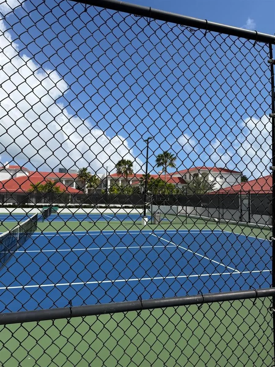 3225 NE 184th Street #10303 Aventura, FL 33160