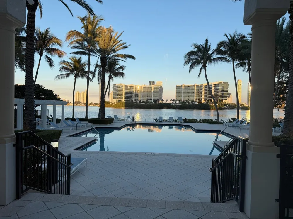 3225 NE 184th Street #10303 Aventura, FL 33160