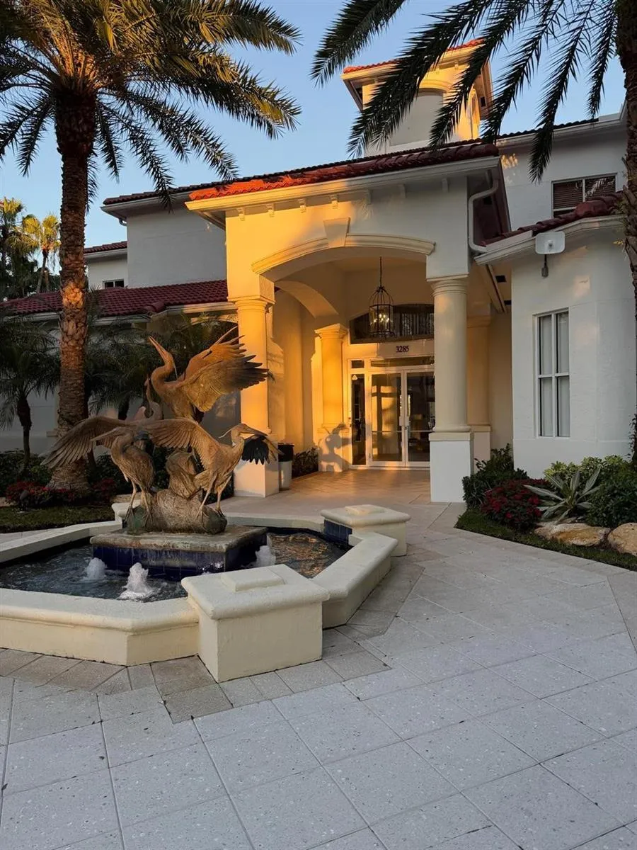 3225 NE 184th Street #10303 Aventura, FL 33160